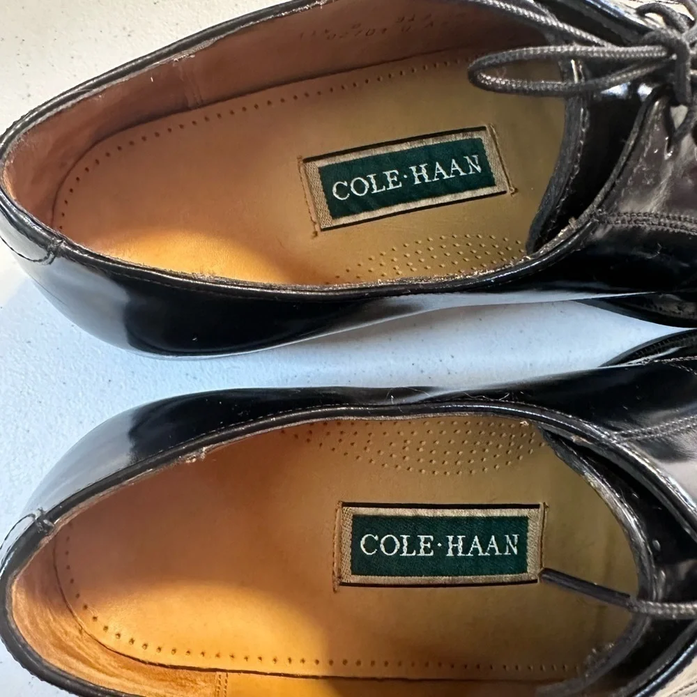 Cole Haan Lenox 02701 Classic Lace Up 100% Leather Stacked Heel Rubber Sole